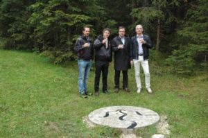 L'inaugurazione dell'Oasi della quiete Plan de Salt a S.Vigilio di Marebbe con l'acqua minerale dei Bagni di Cortina.