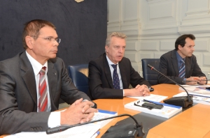 Presentato il Rapporto sul mercato del lavoro in provincia di Bolzano 2012