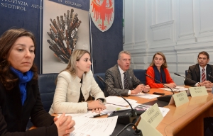 Giornata internazionale contro la violenza alle donne. Presentate le iniziative