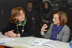 L'assessore Sabina Kasslatter Mur a colloquio con il ministro Elsa Fornero (Foto Pertl)