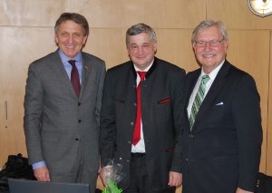Obiettivo banda larga: il presidente della Camera di Commercio della Stiria Josef Herk, Florian Mussner e Franz Majcen