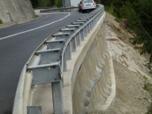 Strada provinciale Bressanone-Luson: risanato muro di sostegno