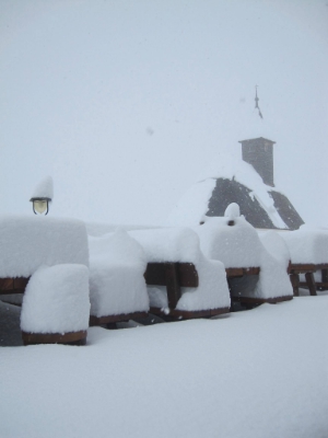 Il 24 maggio sono caduti 40 cm di neve all'Alpe di Siusi (Bild Copyright: Markus Burger, Berghaus Zallinger)