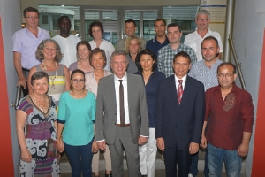 L'assessore Roberto Bizzo con i componenti della neocostituita Consulta provinciale per l'immigrazione