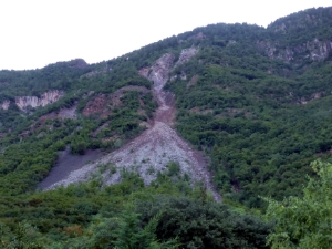L'area di distacco del macigno.