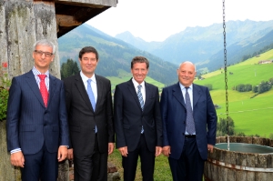 Da sinistra, il ministro sloveno Pikalo, il Segretario di Stato svizzero Dell'Ambrogio, il ministro austriaco Töchterle e il presidente Luis Durnwalder