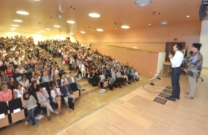 "Parliamo di CLIL": aula magna gremita per il convegno al Liceo "Pascoli" di Bolzano