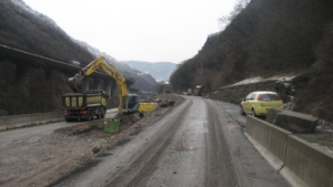 SS12 a Campodazzo: dopo la frana prevista l'apertura della deviazione il 7 febbraio (Foto: Ripartizione Infrastrutture)