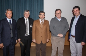Modello di informazione del BBT illustrato ai trentini: da sinistra, il commissario Mauro Fabris, l'assessore Mussner, Raffaele Zurlo (BBT SE), l'assessore trentino Mauro Gilmozzi e Martin Ausserdorfer (Osservatorio BBT)