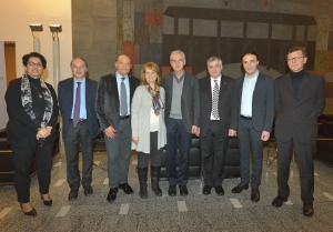 Nominato Franz Tutzer (quarto da dx) alla presidenza del Consiglio scolastico provinciale