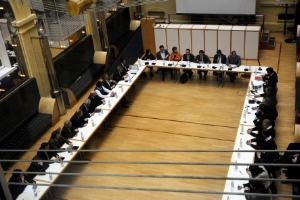 A Palazzo Widmann l'incontro tra la Giunta provinciale e le parti sociali (Foto SerCom/ohn)