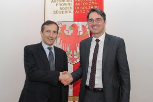 Il direttore generale della RAI, Luigi Gubitosi, con il Presidente della Provincia, Arno Kompatscher