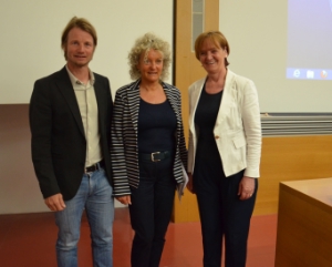 Da sin.: Peter Koler, Susanne Elsen e l'assessora Martha Stocker