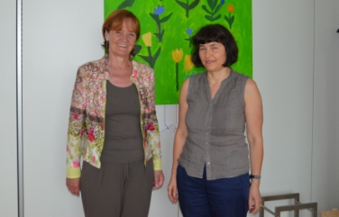 L'ass. Martha Stocker con Agnes Haller, segretaria provinciale di CISL/SGB
