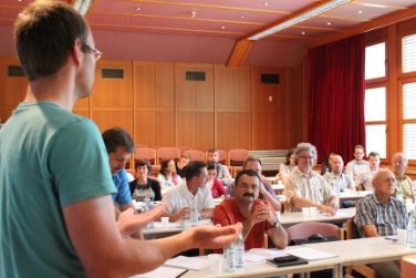 Bernd Panassiti, collaboratore del Centro Laimburg, presenta il progetto APPLClust
