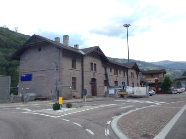 La stazione ferroviaria di Ponte Gardena/Laion: dal 22 al 24 luglio chiusi sala d'aspetto e distributore di biglietti