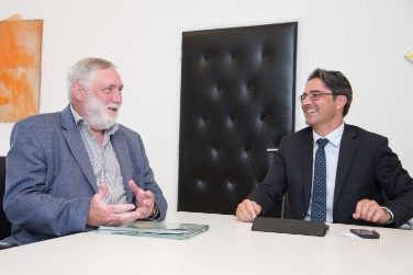 Kompatscher e il presidente del Forum Alpbach Franz Fischler hanno approfondito la prossima giornata dell'Euregio. (Foto: USP/ohn)
