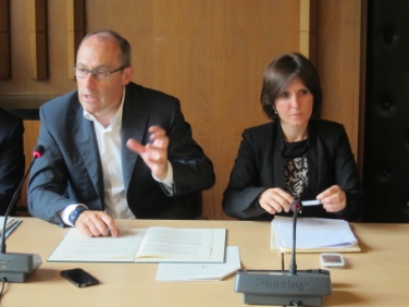 Il presidente del Trentino Rossi e l'assessore Deeg al vertice con i sindacati a Trento