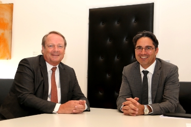 Il presidente Arno Kompatscher con l'ambasciatore olandese Michiel Den Hond