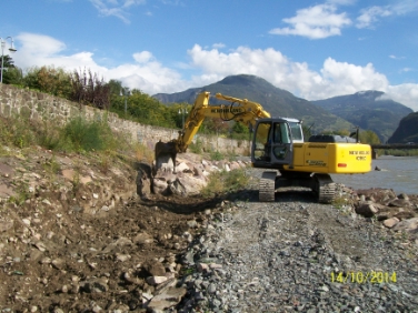 Conclusa la sistemazione tecnica, saranno avviati gli interventi relativi al nuovo allestimento paesaggistico del greto dell'Isarco sotto Ponte Palermo a Bolzano