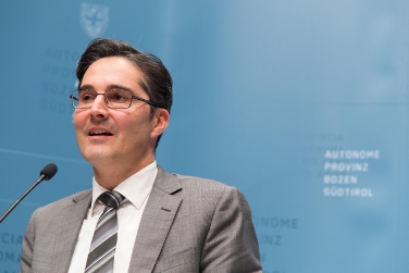 Arno Kompatscher: "88 milioni di euro di sgravi fiscali per le imprese altoatesine"