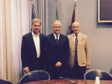 Per un numero unico di emergenza 112: da sinistra, l'assessore Schuler, il prefetto Piantedosi, l'assessore Mellarini