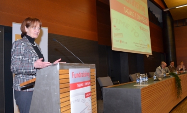 L'assessora Stocker nel corso del convegno sul Fundraising