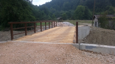 Il ponte ricostruito sul fiume Solina a Dokanj nel comune di Tuzla, in Bosnia Erzegovina (Foto: USP/Presidenza)