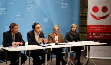 L'assessore provinciale Philipp Achammer alla presentazione della ricerca (Foto USP/Dejaco)