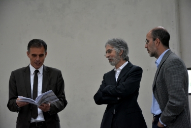 Richard Theiner, Renato Palaia e Giulio Angelucci durante la presentazione del libro presso l'ex Alumix di Bolzano