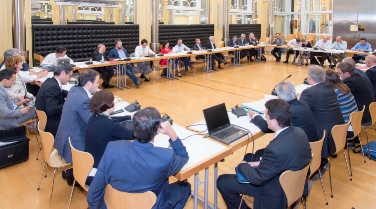 L'incontro fra la Giunta provinciale e le parti sociali per discutere di bilancio svoltosi iera a Palazzo Widmann