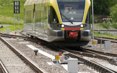 Dati e comunicazioni sulla sicurezza viaggeranno via "mobile" lungo la linea ferroviaria della Val Venosta