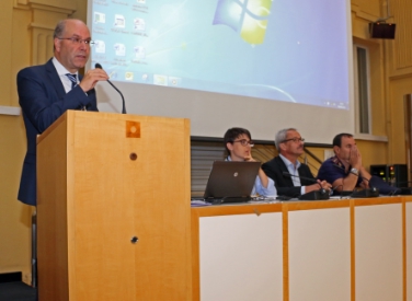 Il direttore del Dipartimento mobilità Valentino Pagani al convegno sull'autotrasporto merci "La sicurezza conviene" (FOTO:USP/A.Schrott)