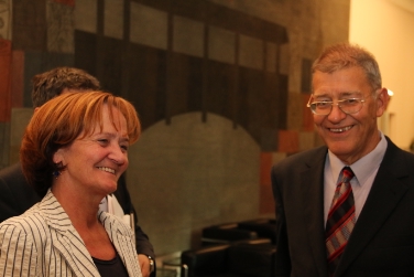 L'assessora Stocker a colloquio con il rettore dell'Università Andrássy di Budapest (Foto USP/jw)