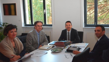 L'assessore provinciale Christian Tommasini (2° da dx) ha incontrato il vicesindaco di Merano Rossi (2° da sx) - Foto:USP/M. Diquirico