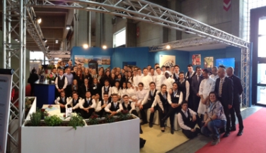 Lo staff della Scuola alberghiera "Cesare Ritz" di Merano che ha preso parte con successo a Fiera Hotel 2015