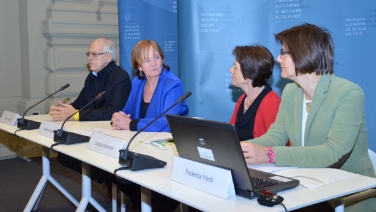 Conferenza stampa per sensibilizzare l'opinione pubblica in merito all'importanza della donazione del cordone ombelicale
