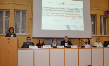 L'assesora Martha Stocker nel corso del suo intervento
