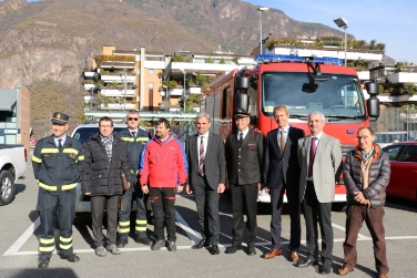 L'assessore Schuler con i responsabili di servizi e uffici di protezione civile (Foto USP/mac)