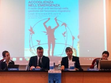 Il convegno di Trento sull'emergenza profughi organizzato dall'Euregio Tirolo-Alto Adige-Trentino