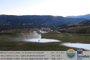 Cannoni per la neve artificiale in funzione a Terento (Foto:Servizio Meteo Provinciale)