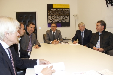 I transiti sul Passo Rombo discussi dal presidente Kompatscher e dall'assessore Mussner con i tecnici e la Spa austriaca (Foto USP/rm)