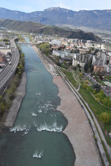 Ripresi i lavori sull'Isarco a Bolzano tra Ponte Roma e Ponte Resia (Foto USP/Ripartizione opere idrauliche)