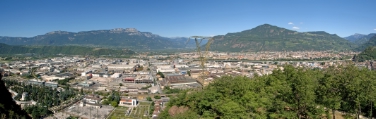 Regolamentato il commercio al dettaglio nelle zone produttive