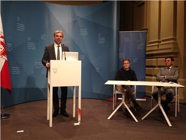 Assessore Schuler: È di assoluta importanza manterene il bosco sano e vitale, in grado di rinnovarsi, soprattutto per la sua funzione protettiva (Foto: USP)