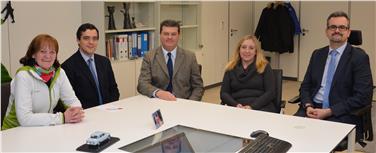 L’assessora Martha Stocker con la delegazione della Commissione odontoiatrica dell’Ordine dei medici di Bolzano