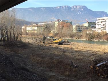Misure antipiena e paesaggistiche per Isarco a Bolzano: riprendono i lavori (Foto: USP/Uff.SistemazioneBaciniMontaniSud)