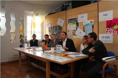 Il ruolo imprescindibile dell'attività rivolta ai giovani è stato messo in risalto dagli assessori Philipp Achammer e Florian Mussner (Foto: USP/I.Dejaco)