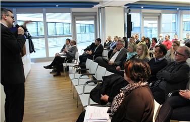 La nuova struttura dirigenziale dell'Azienda sanitaria provinciale al centro della discussione (Foto USP/mp)