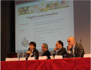 Edilizia scolastica innovativa: best practice altoatesina illustrata a Campobasso (Foto: USP/P.Bellenzier)